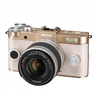 Фотокамера Pentax Q-S1 GOLD + зум-объектив 5-15 мм