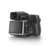Среднеформатная камера Hasselblad H6D-100C