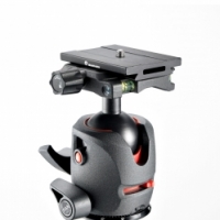 Штативная шаровая голова Manfrotto MH054M0-Q6