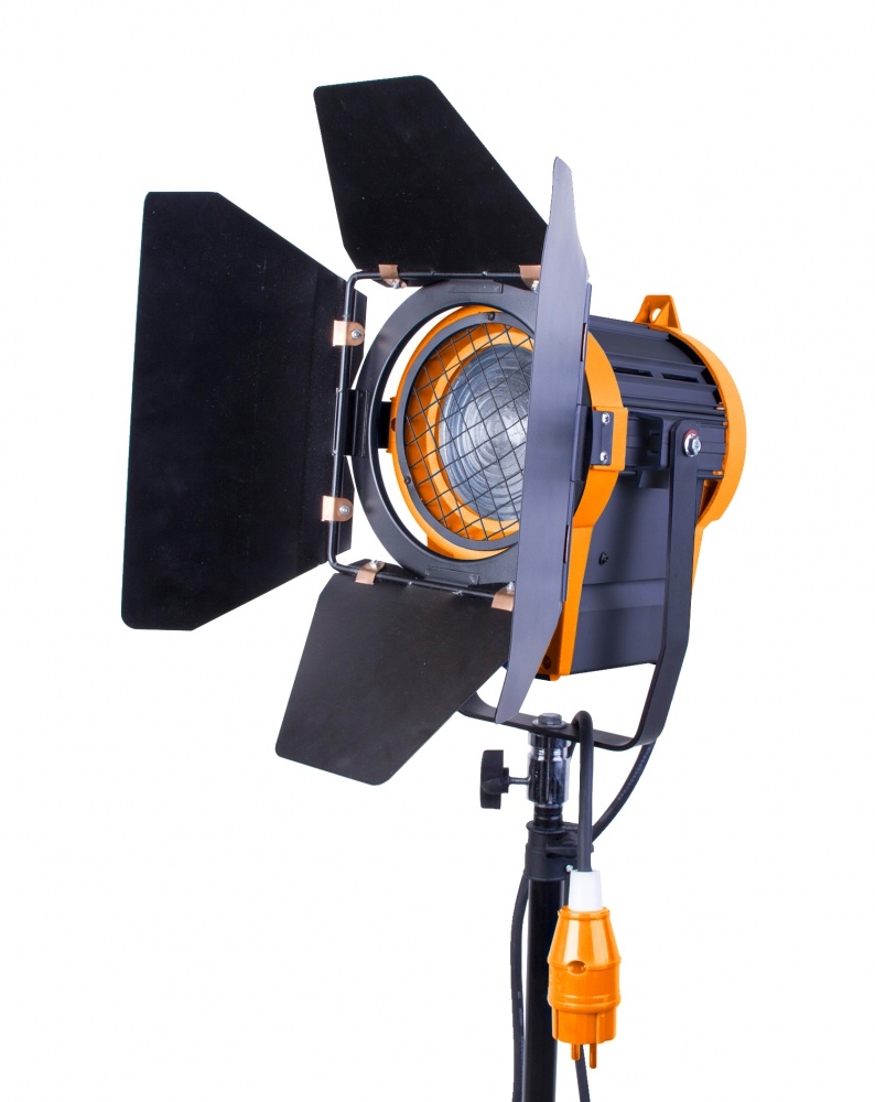 Галогенный осветитель GreenBean Fresnel 1000